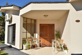 Chalet La Cerrateada 8 pers piscina en Carlos Paz